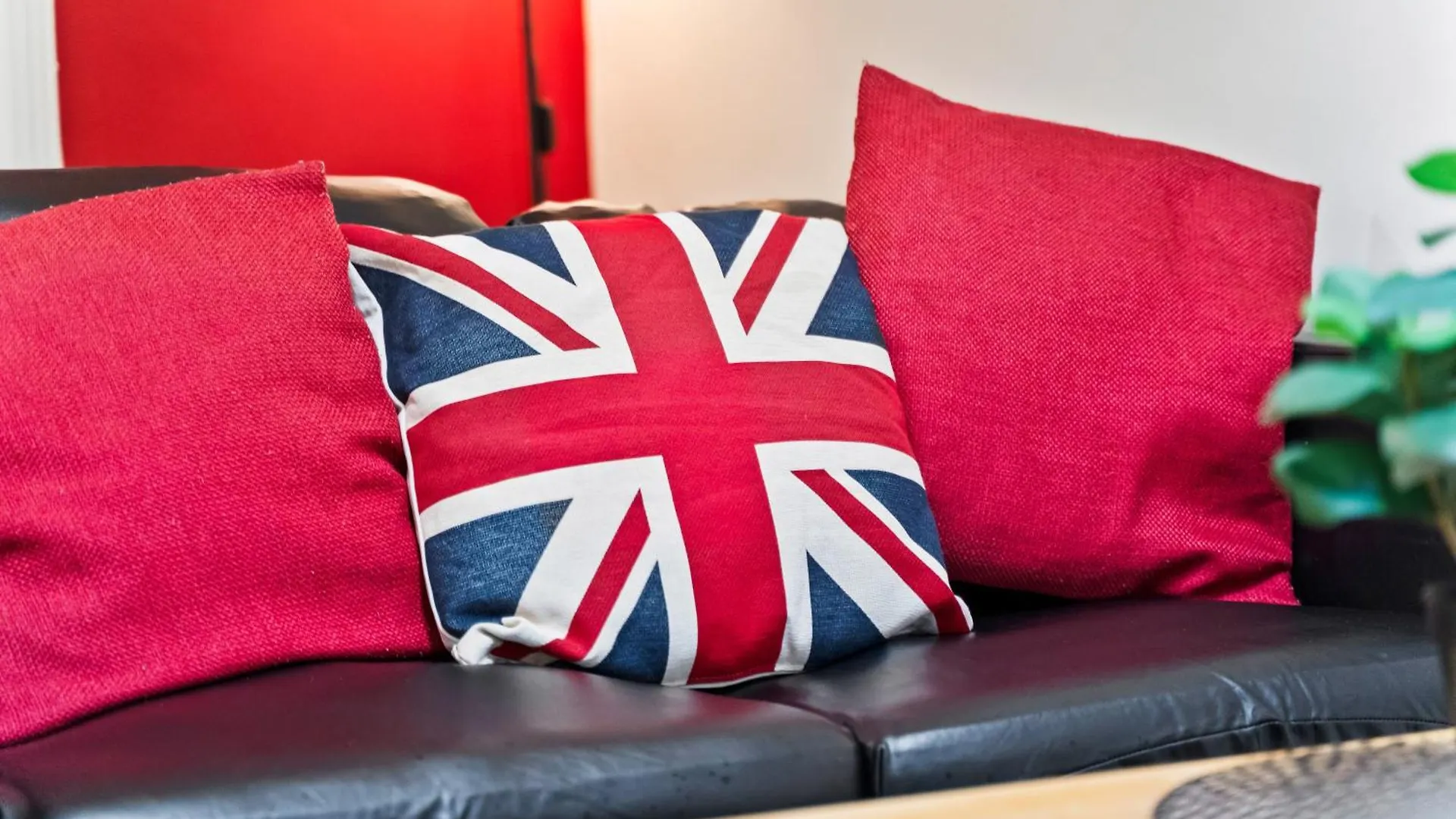 Betty'S Central Stay Nottingham